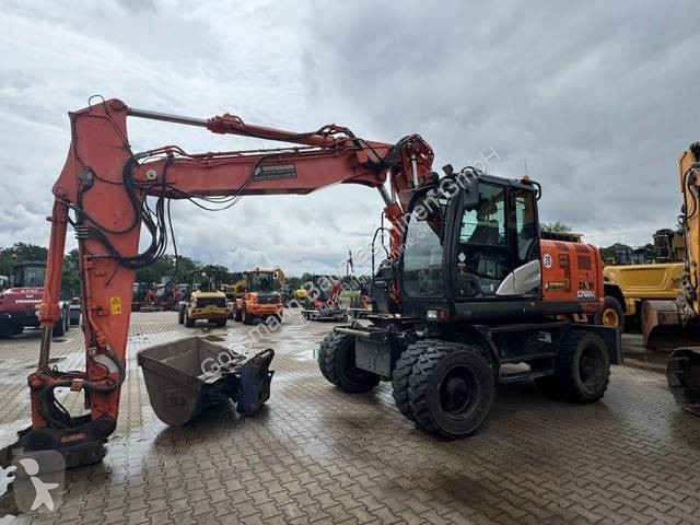 Skovl Hitachi