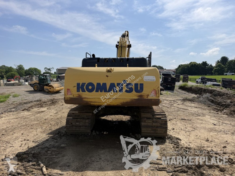Екскаватор Komatsu