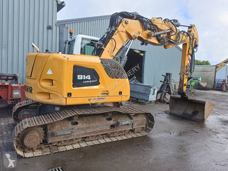 Excavator Liebherr R  excavator bagger + 6 buckets