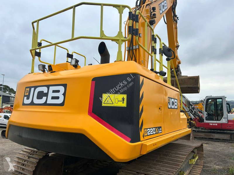 Rýpadlo JCB 220 XLC