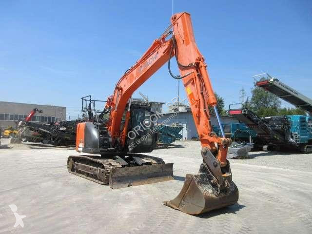 Lopatový nakládač Hitachi ZX135 US6