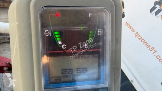 جرافة Takeuchi tb225 voies variables à 23 900 € ht