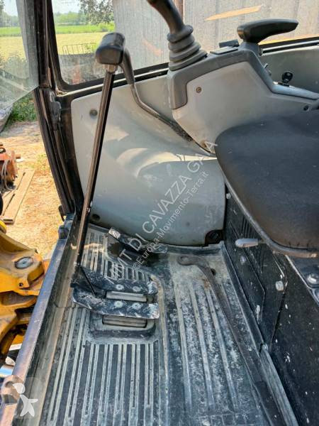 Escavatore Caterpillar 302.7D CR