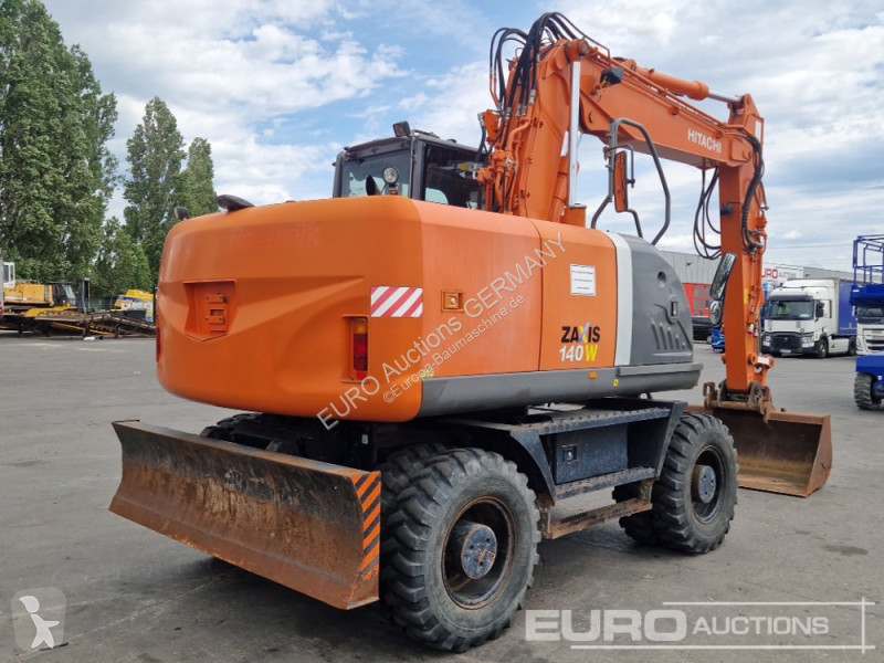 Skovl Hitachi