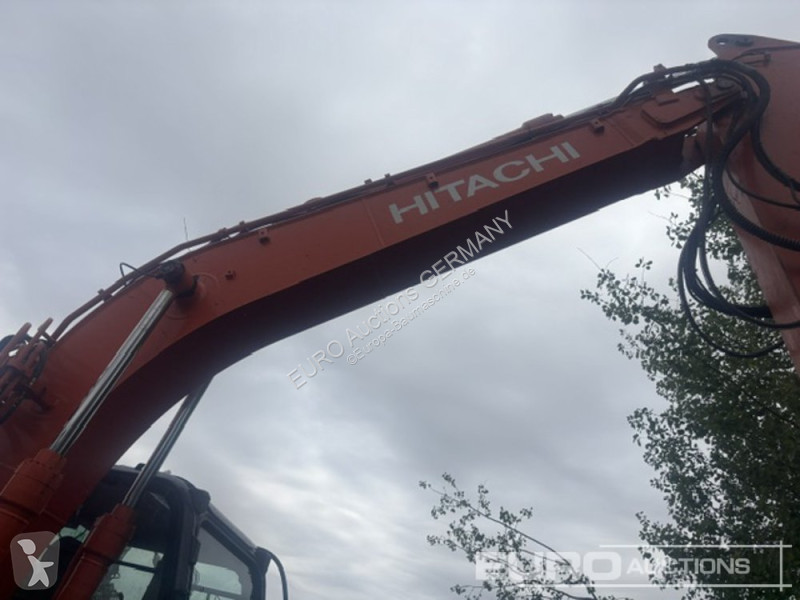 جرافة Hitachi