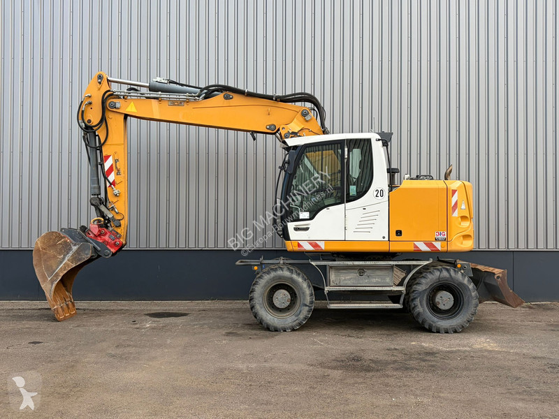 جرافة Liebherr A918