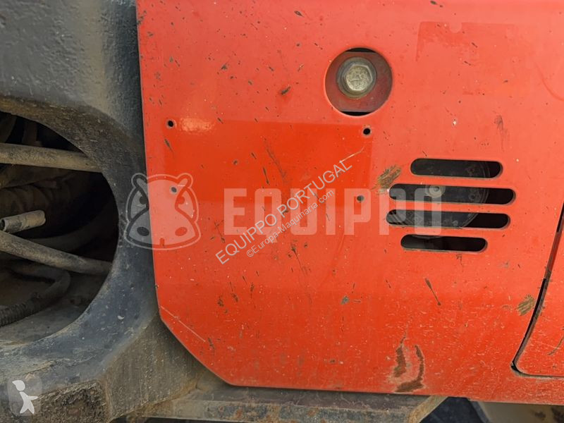 Rýpadlo Kubota KE with 3 excavator buckets