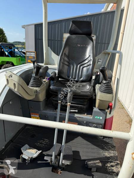 Koparka Takeuchi TB230