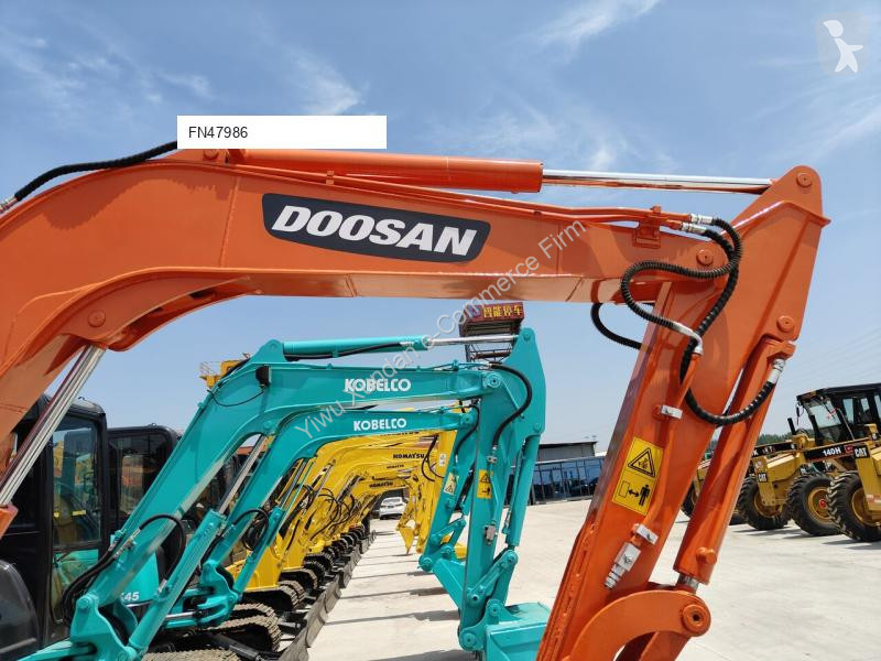 Экскаватор Doosan DH55