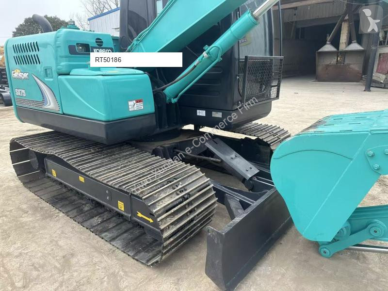 Rýpadlo Kobelco SK75