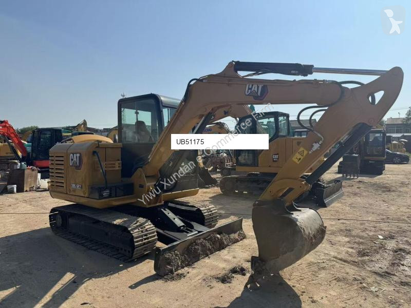 جرافة Caterpillar 305.5E2