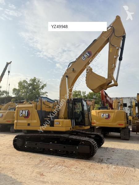 Rýpadlo Caterpillar 323