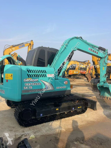 Rýpadlo Kobelco SK75