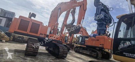 جرافة Hitachi ZX670