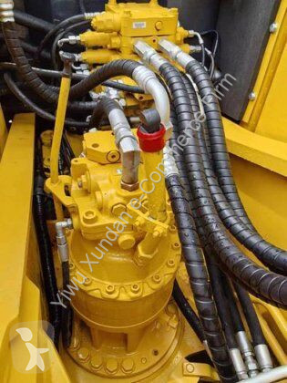Rýpadlo Komatsu PC160
