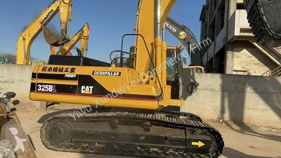 Rýpadlo Caterpillar 325