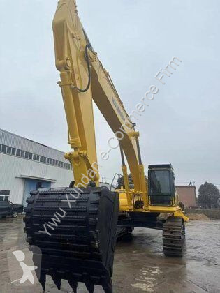 جرافة Komatsu