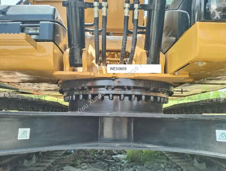 جرافة Caterpillar 2L