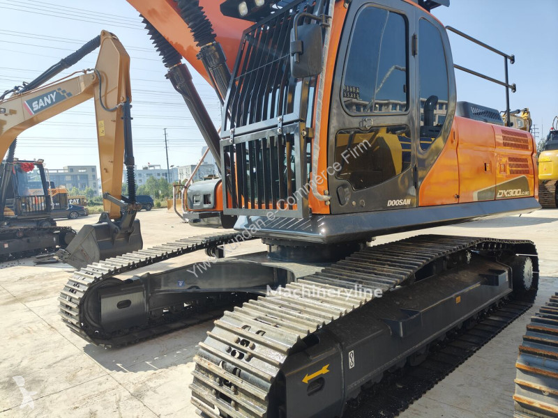 جرافة Doosan 9C