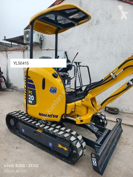 Lopatový nakládač Komatsu