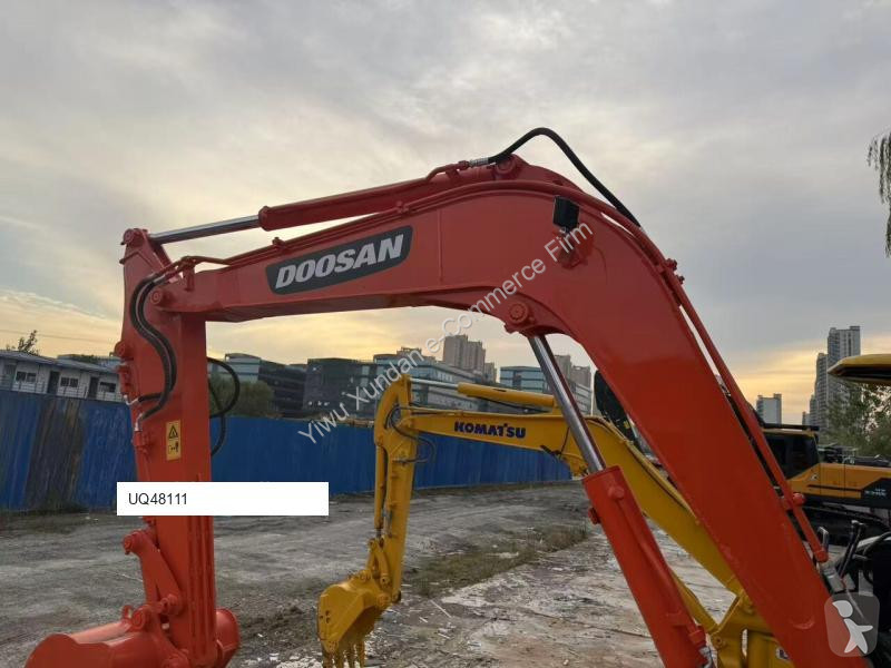جرافة Doosan