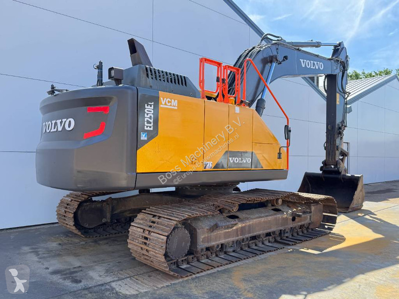 Rýpadlo Volvo 0EL - Hammer Lines / Quick Coupler