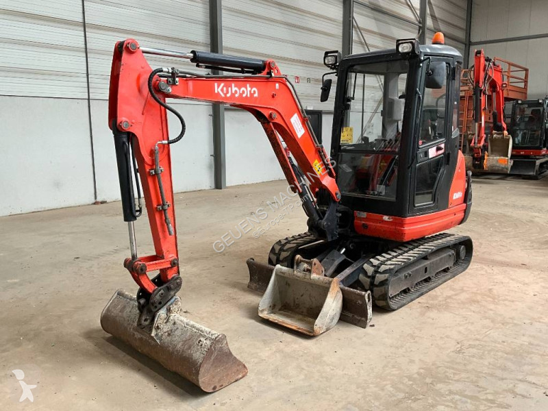 Pelle Kubota 613