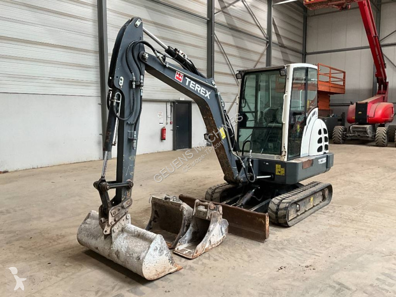 جرافة Terex