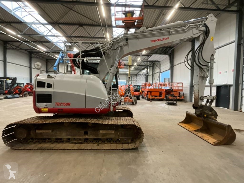 جرافة Takeuchi 2150