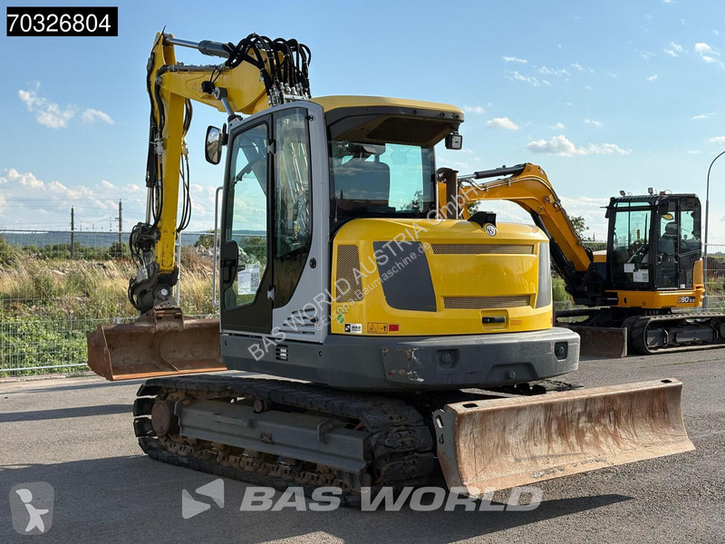 جرافة Wacker Neuson Powertilt