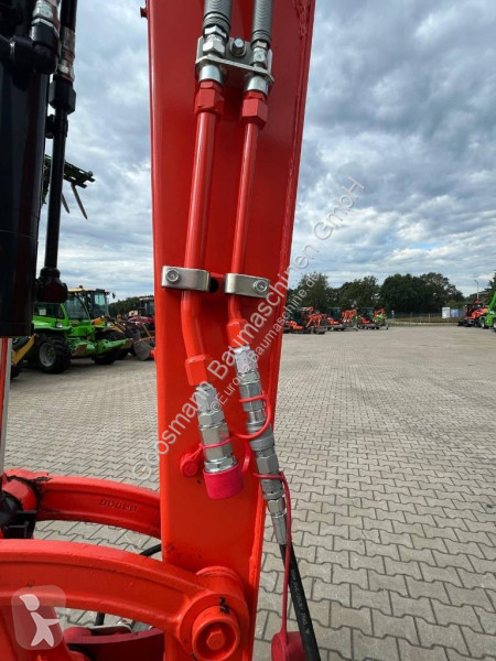 جرافة Kubota U 50-5