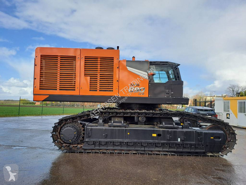 جرافة Hitachi ZX890LCR-7