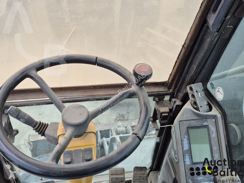 Excavator Mecalac