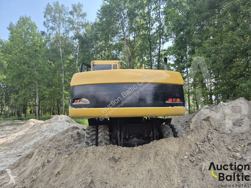 Excavator Caterpillar