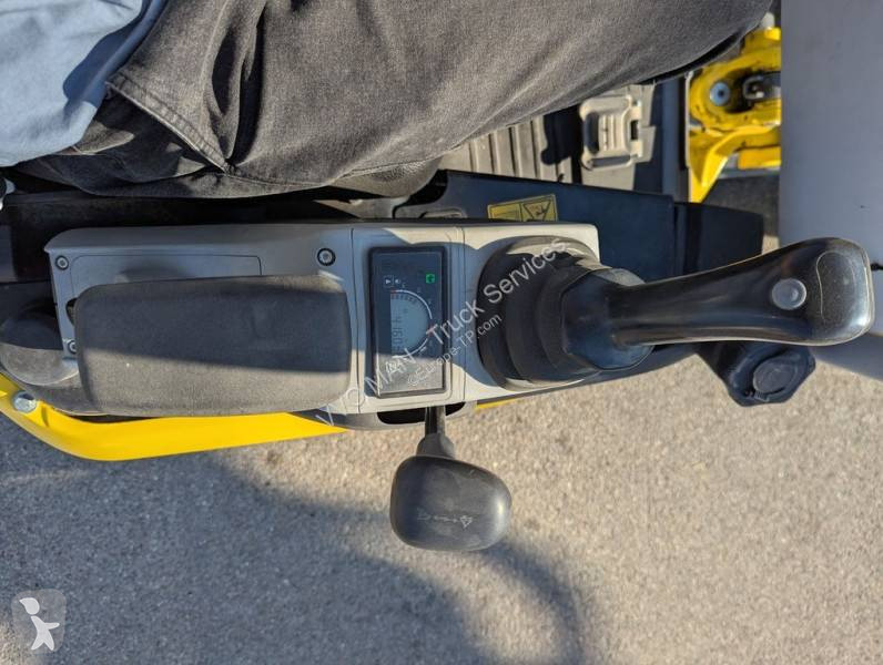 جرافة Wacker Neuson