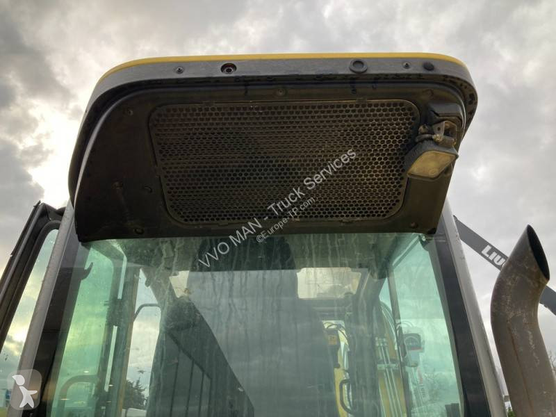 جرافة Wacker Neuson