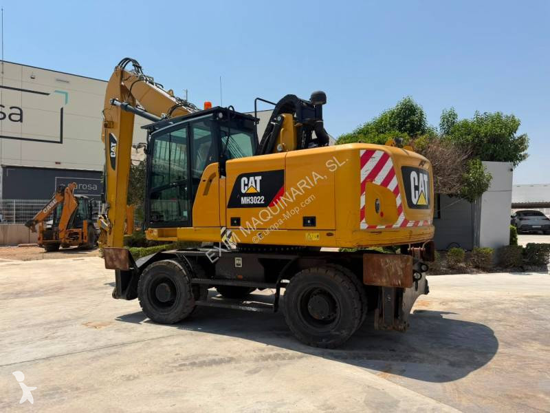 Excavadora Caterpillar MH3022