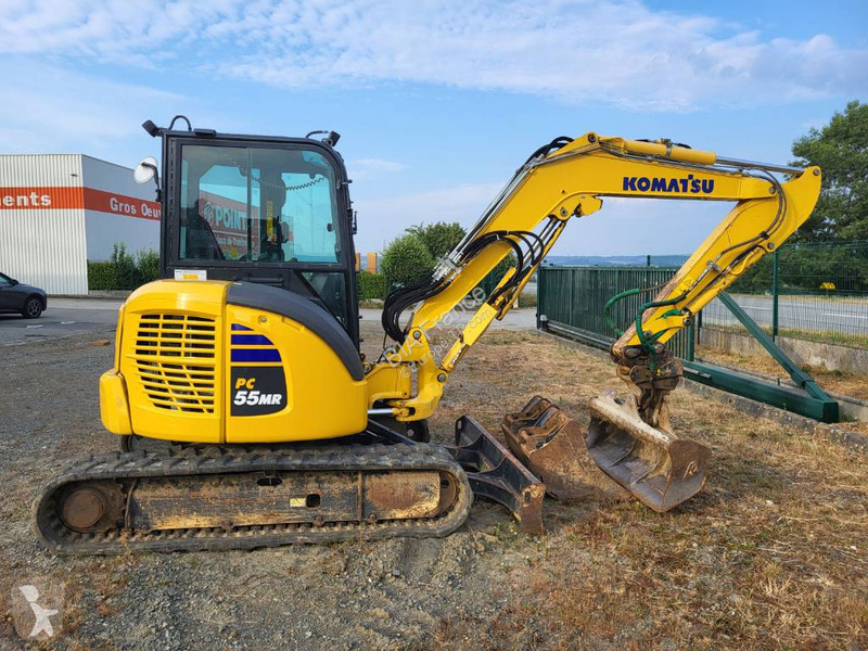 Lopatový nakládač Komatsu PC55MR-5