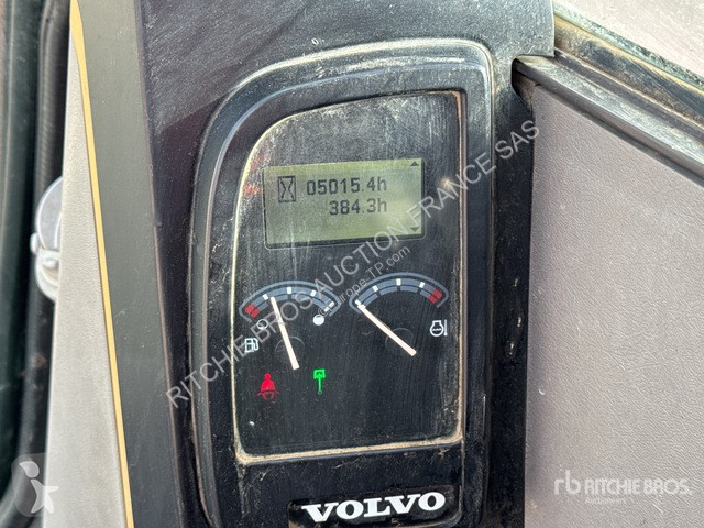 Экскаватор Volvo