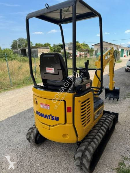 جرافة Komatsu