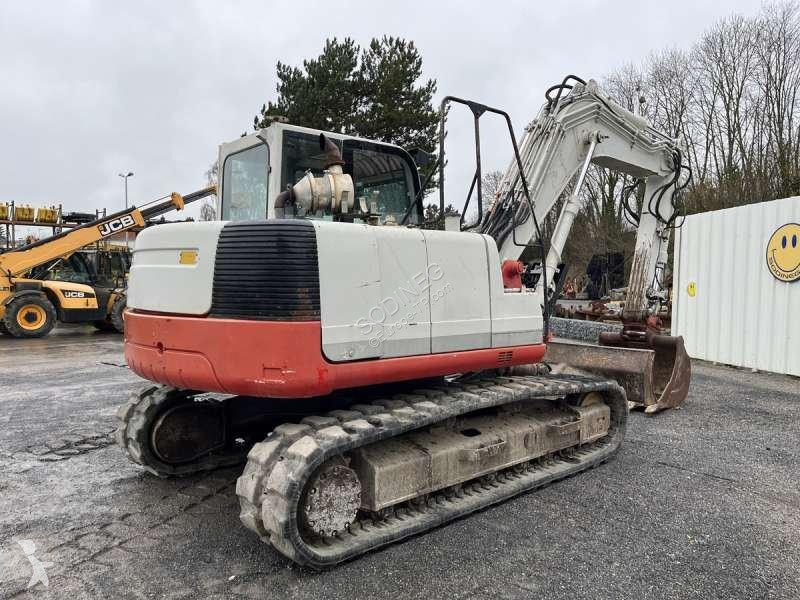 جرافة Takeuchi