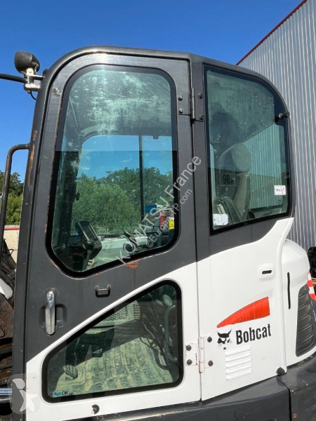 Lopatový nakládač Bobcat