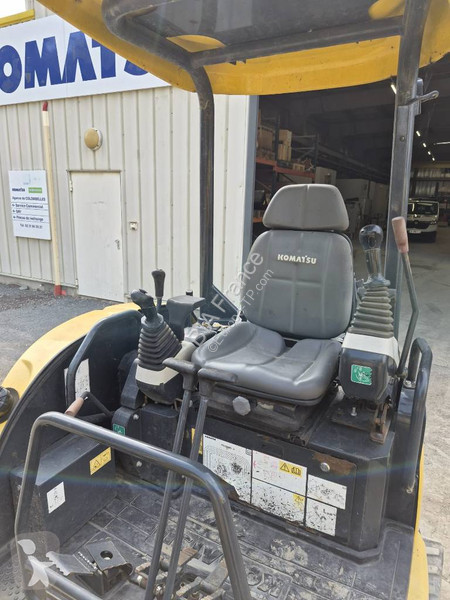 جرافة Komatsu