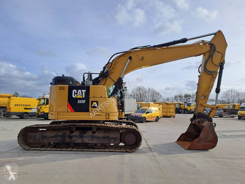 Rýpadlo Caterpillar 335FLCR