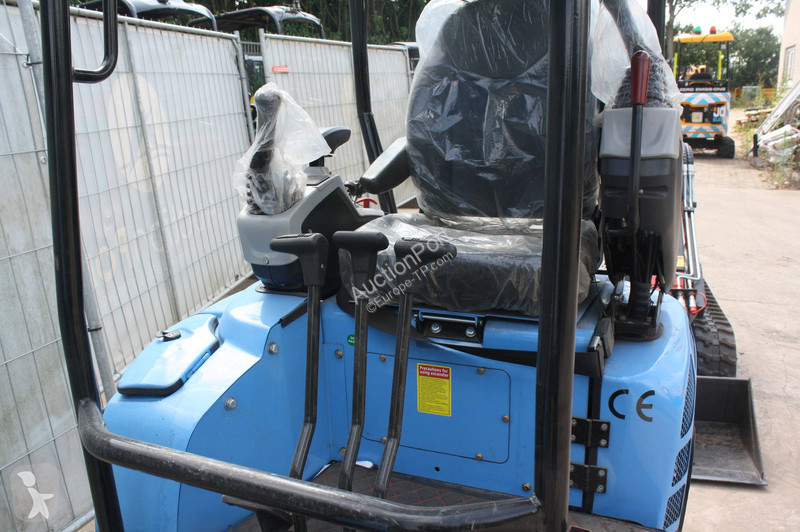 Rýpadlo Crawler CK18