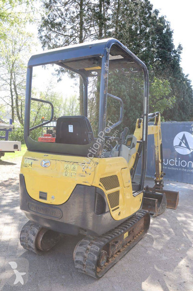 Rýpadlo Yanmar SV16