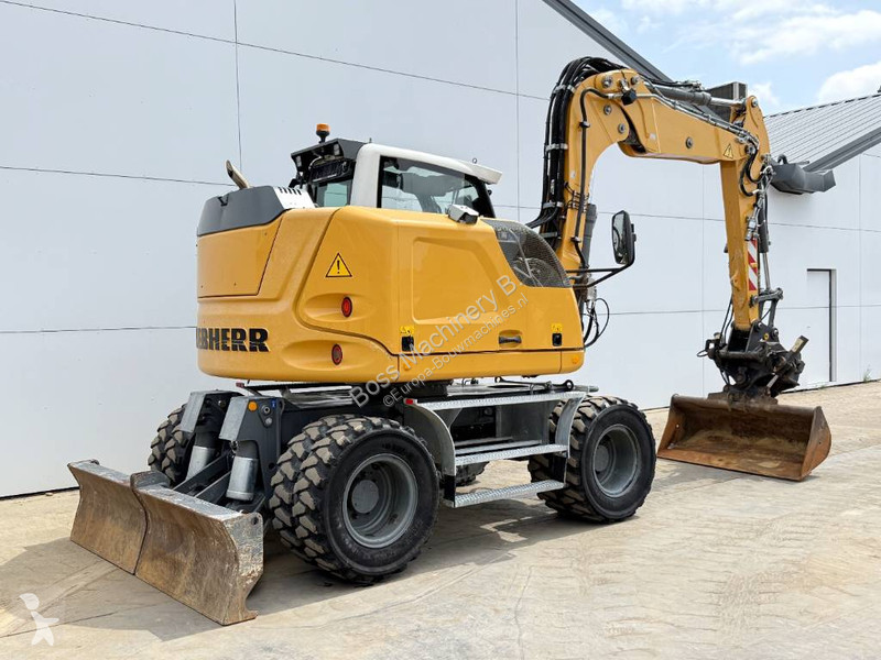 Rýpadlo Liebherr - Blade / Auto Greasing /...