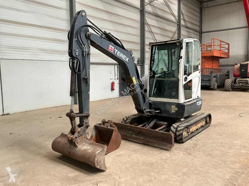 جرافة Terex