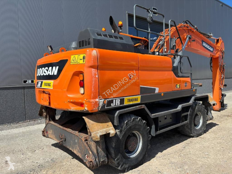 Rýpadlo Doosan W5