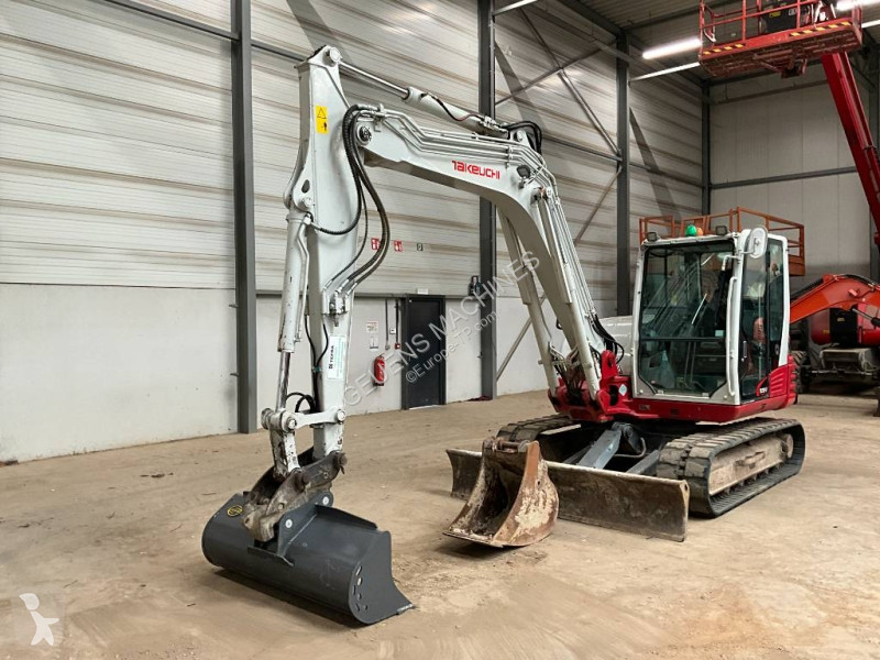 Lopatový nakládač Takeuchi 2902
